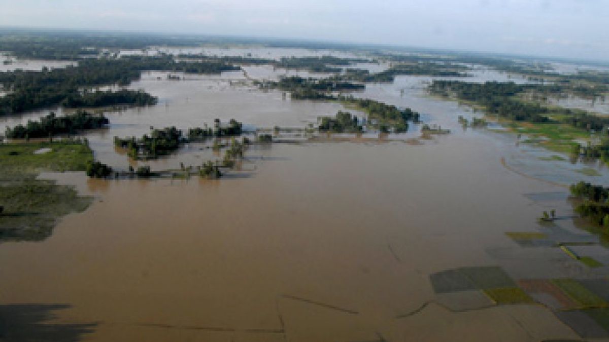 Las inundaciones por las fuertes lluvias dejan 52 muertos en China y 27 en la India