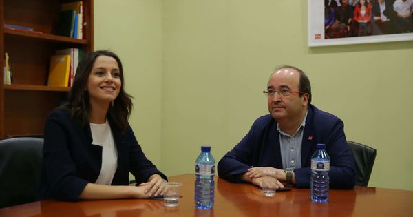 Foto: Inés Arrimadas (Ciudadanos) y Miquel Iceta (PSC). (EFE)