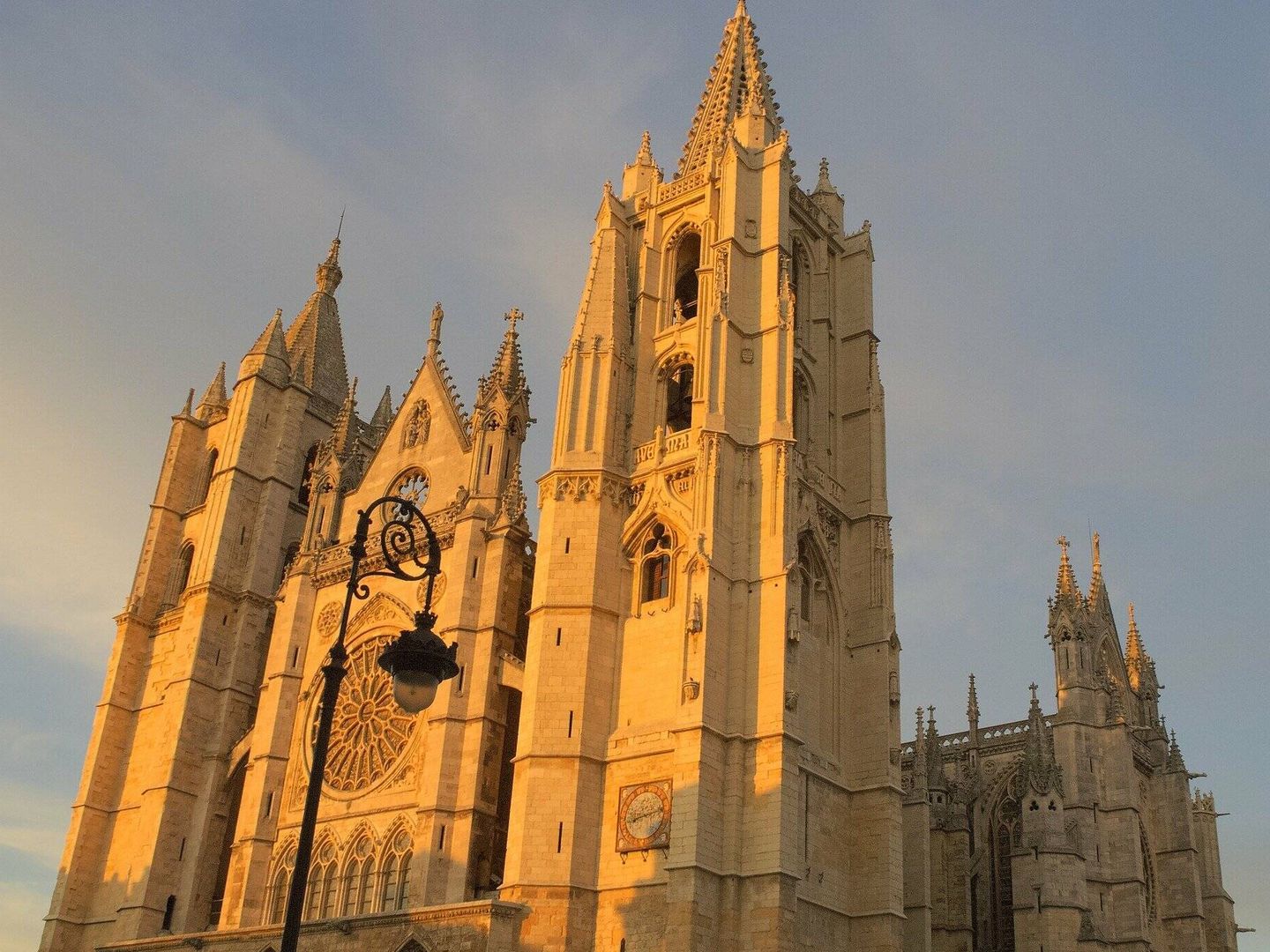 Catedral de León. (Pixabay)