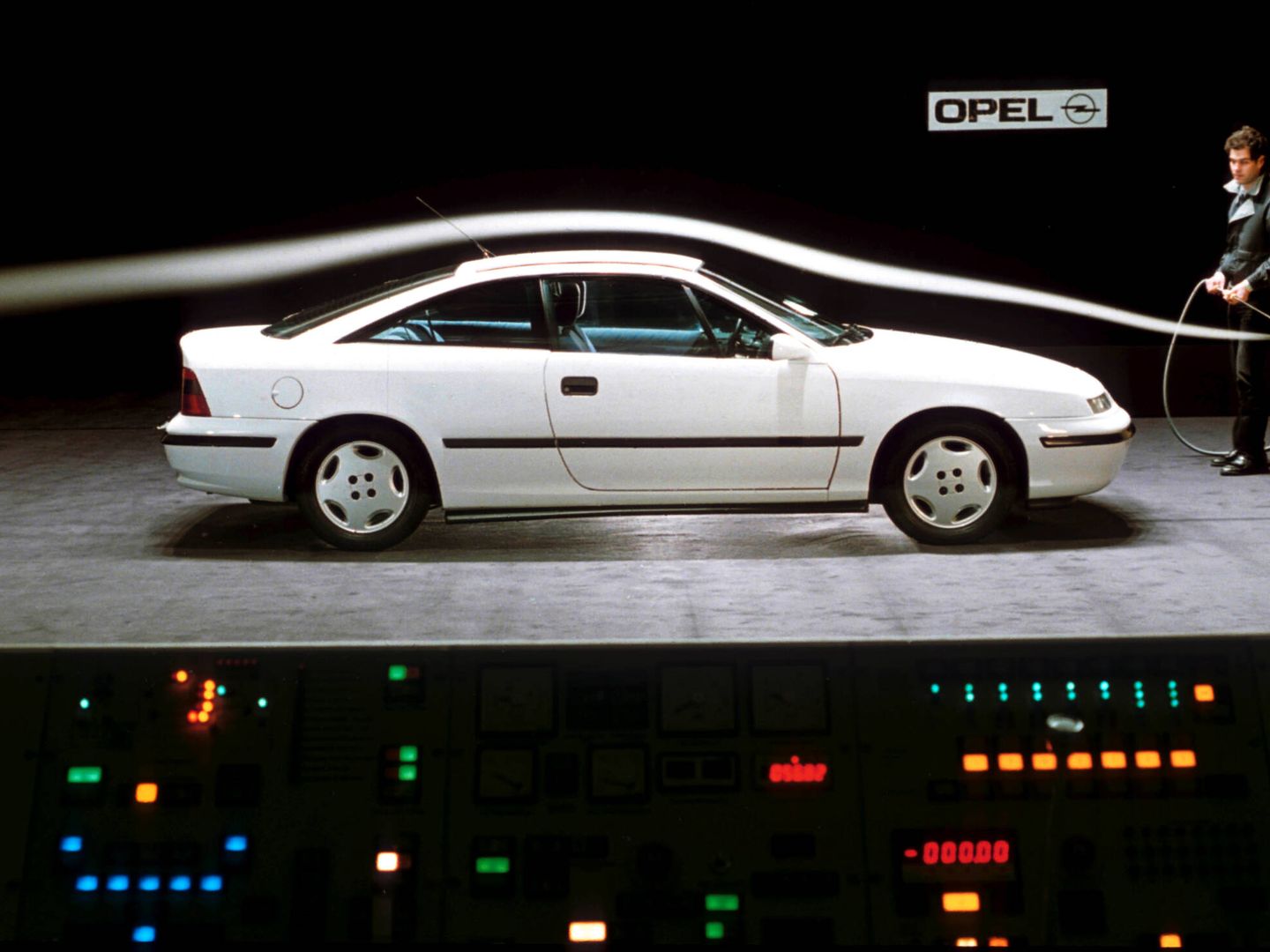 En 1989, el Opel Calibra batió el récord de aerodinámica con su índice de penetración Cx de 0,26.