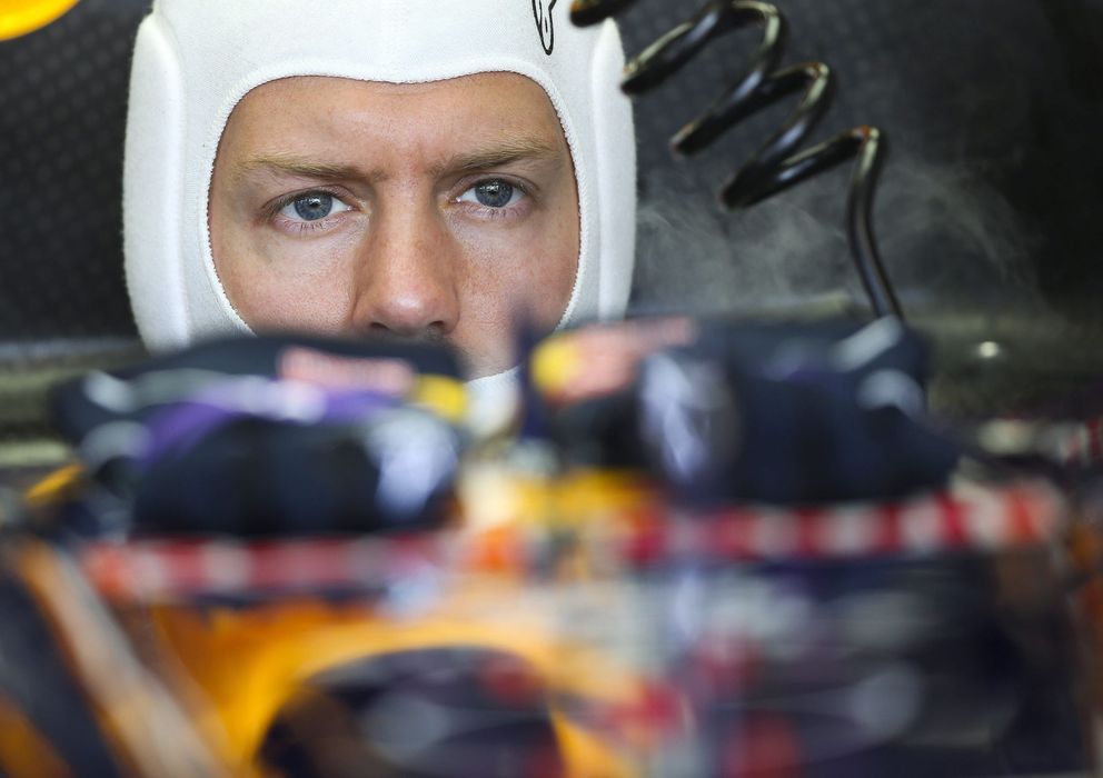 Foto: Sebastian Vettel , concentrado, en los entrenamientos del GP de Hungría