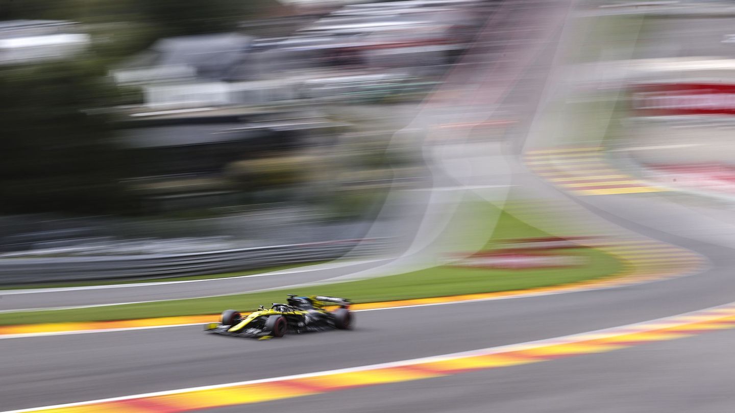 A pesar de encontrarse entre sus pistas favoritas, tampoco en el pasado Sainz ha tenido suerte en Spa. (EFE)