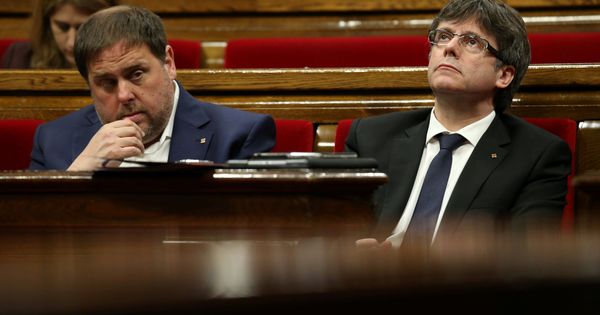 Foto: Oriol Junqeras y Carles Puigdemont. (Reuters)