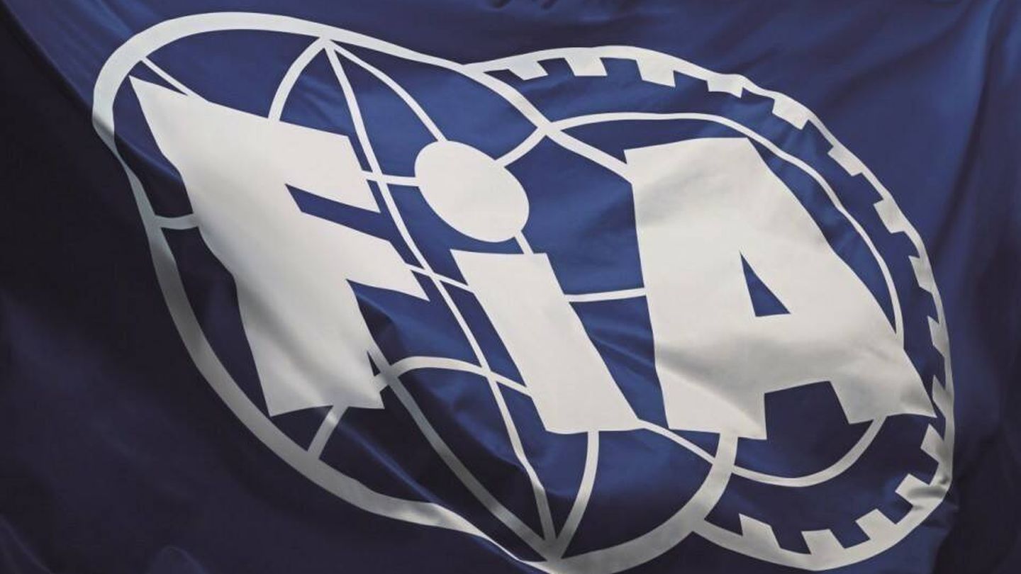 Federación Internacional de Automovilismo. (FIA)