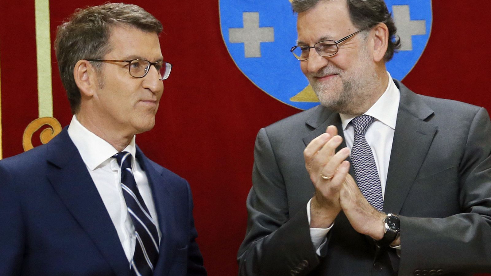 Foto: Mariano Rajoy en la toma de posesión de Alberto Núñez Feijoó como presidente de la Xunta. (EFE)