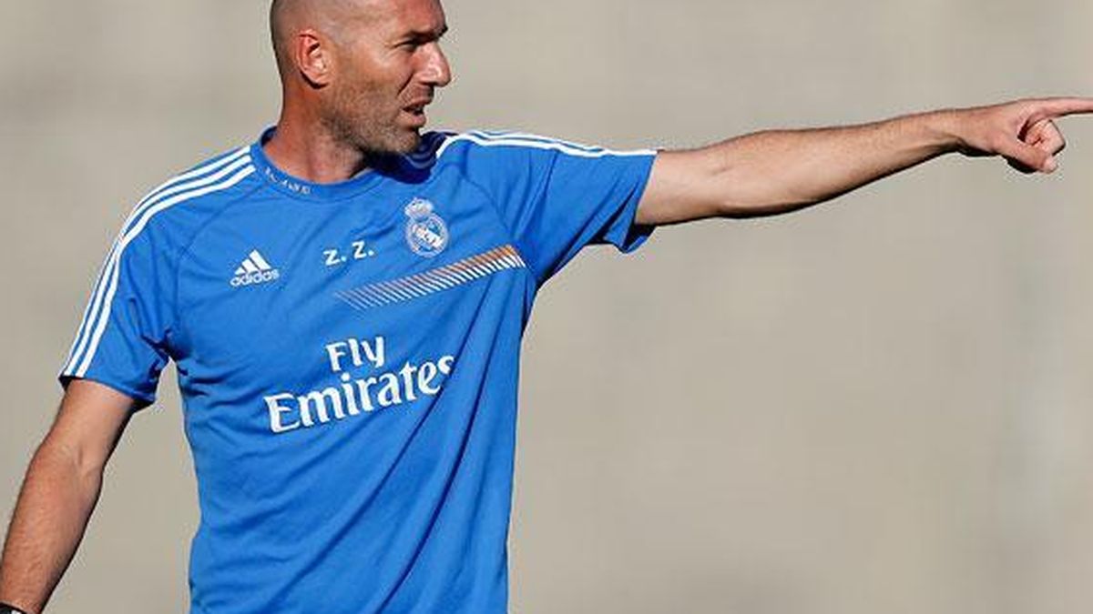 "El tono de Zidane es un poco prepotente y lo que hace el Madrid con él, una estupidez"