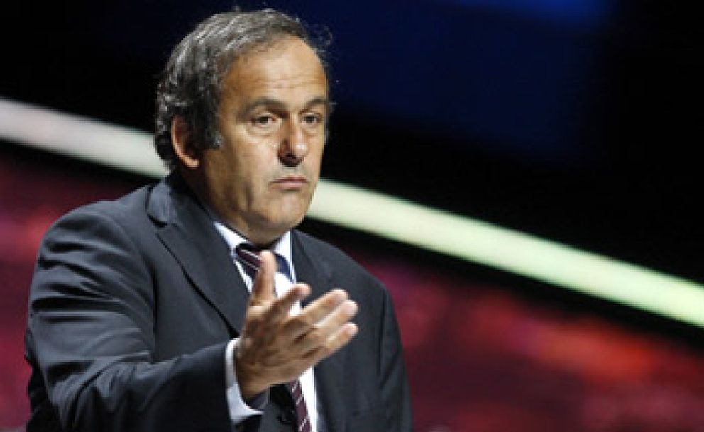 Foto: Platini pide respeto por la ética en el mercado de fichajes del fútbol
