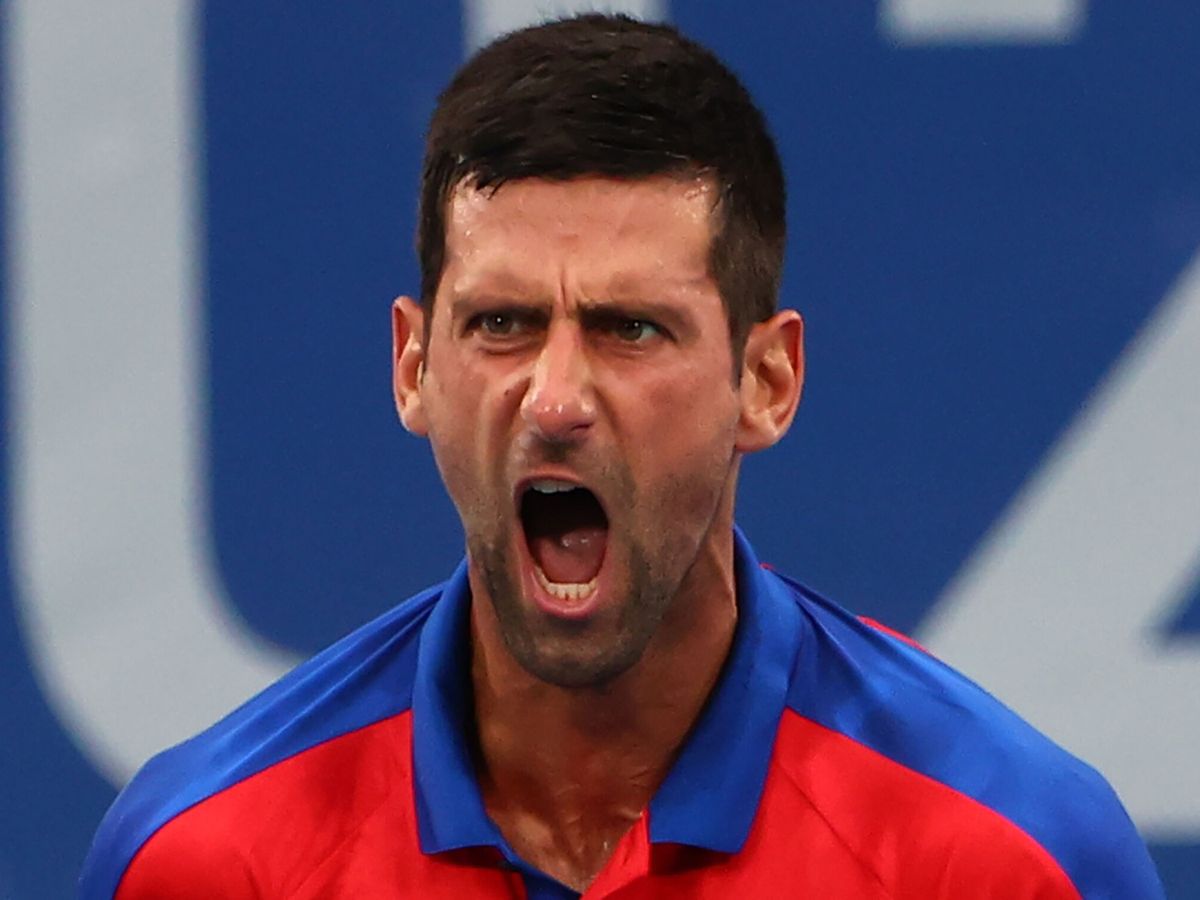 Foto: Novak Djokovic grita tras ganar un partido en los Juegos Olímpicos de Tokio. (EFE)