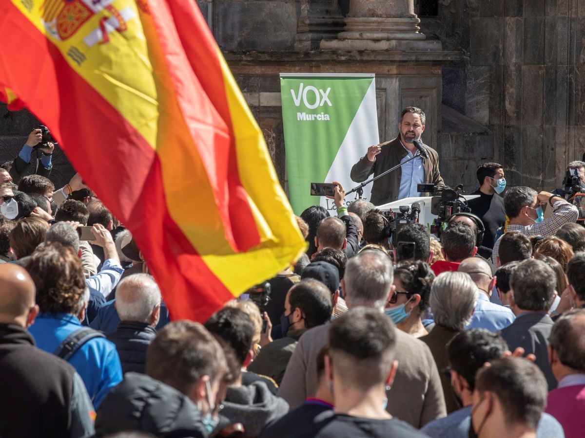 Foto: El líder de Vox, Santiago Abascal, en un acto este jueves en Murcia. (EFE)