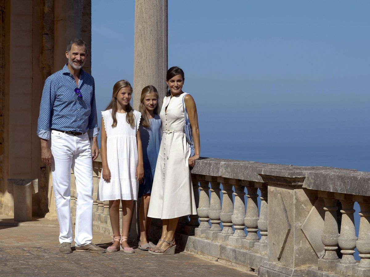 Foto: La familia real, visitando Son Marroig en 2019. (EFE)