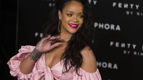 Rihanna bloquea a un usuario de Twitter por retocarla para ser más blanca