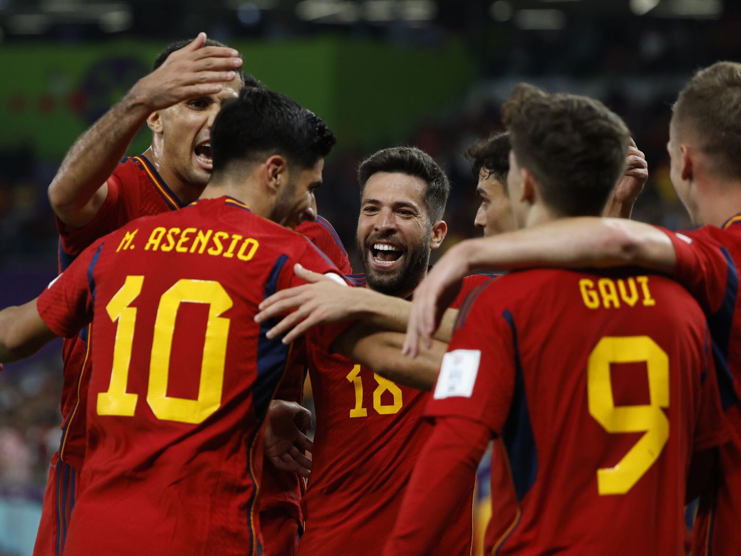 Los jugadores de la Selección española celebran un gol
