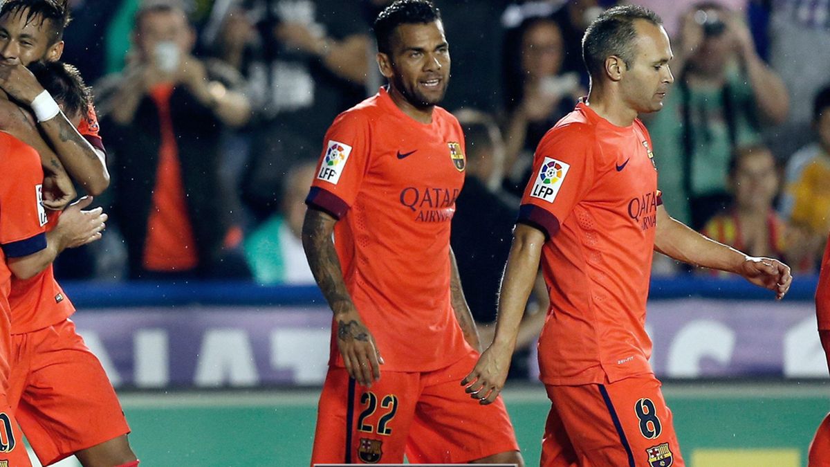 El Barcelona continúa intratable y aplasta a un gris Levante al ritmo de Messi y Neymar