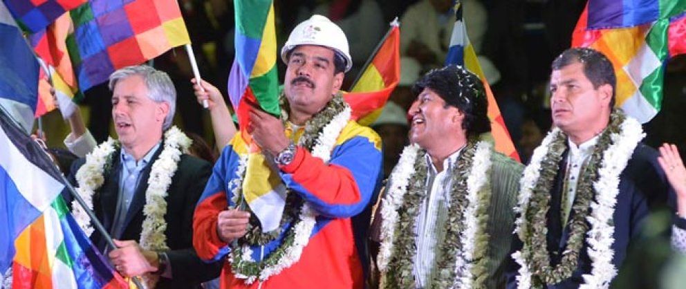 Foto: Bolivia convoca al embajador español por el incidente aéreo de Evo Morales