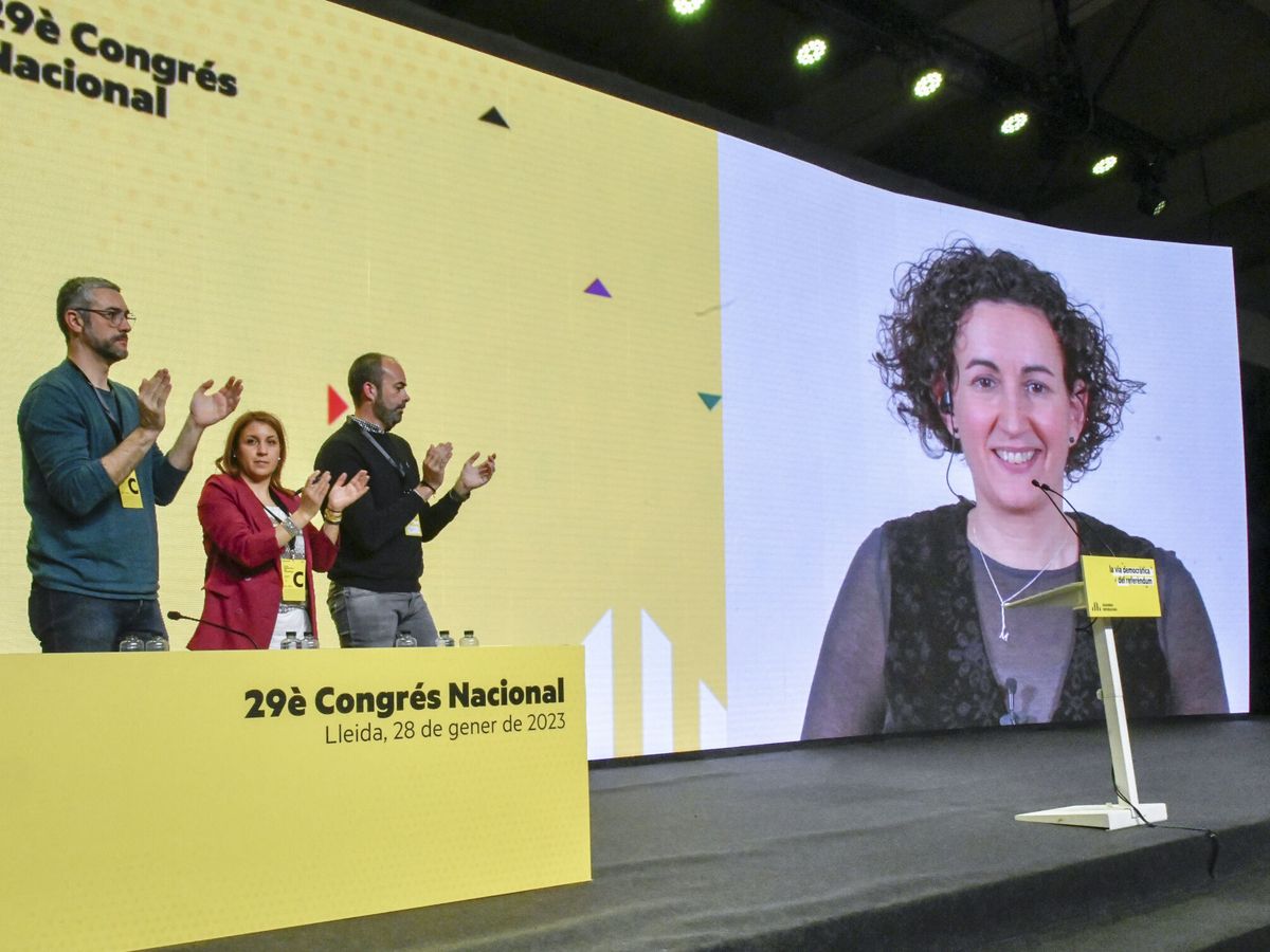 Foto: Marta Rovira, en una intervención por videoconferencia en el congreso nacional de ERC. (EFE/Alex López)