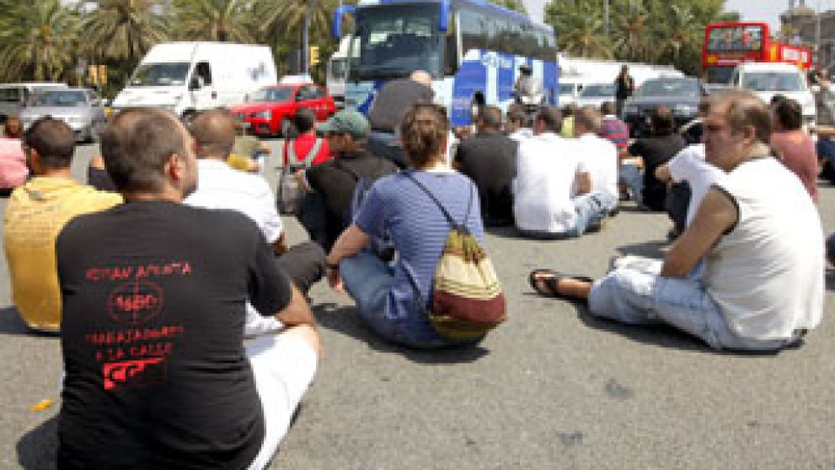 Los 700 despidos de Nissan en Barcelona hacen saltar las chispas entre Comisiones Obreras y la CGT
