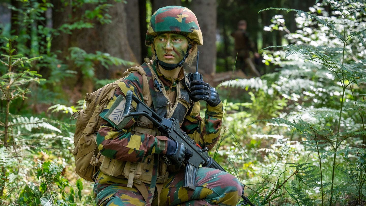 La princesa Elisabeth, en el ejército. (Reuters/Erwin Ceuppens) 