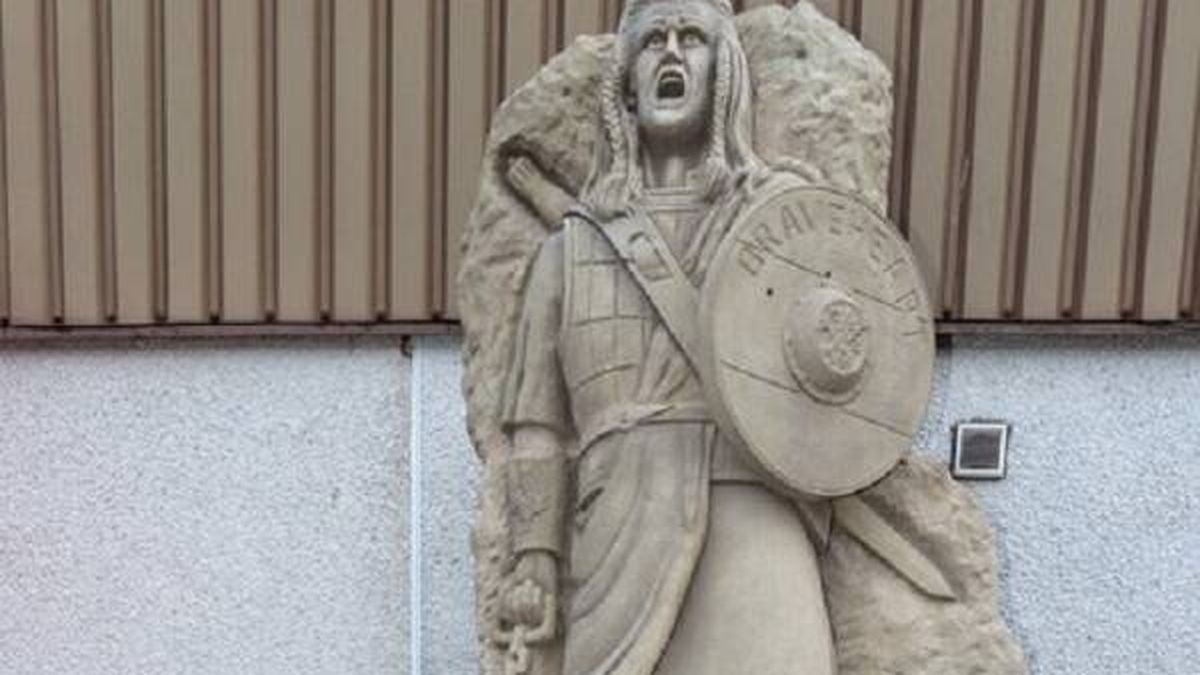 Escocia ya tiene su 'Ecce Homo': así es la estatua más perturbadora de William Wallace