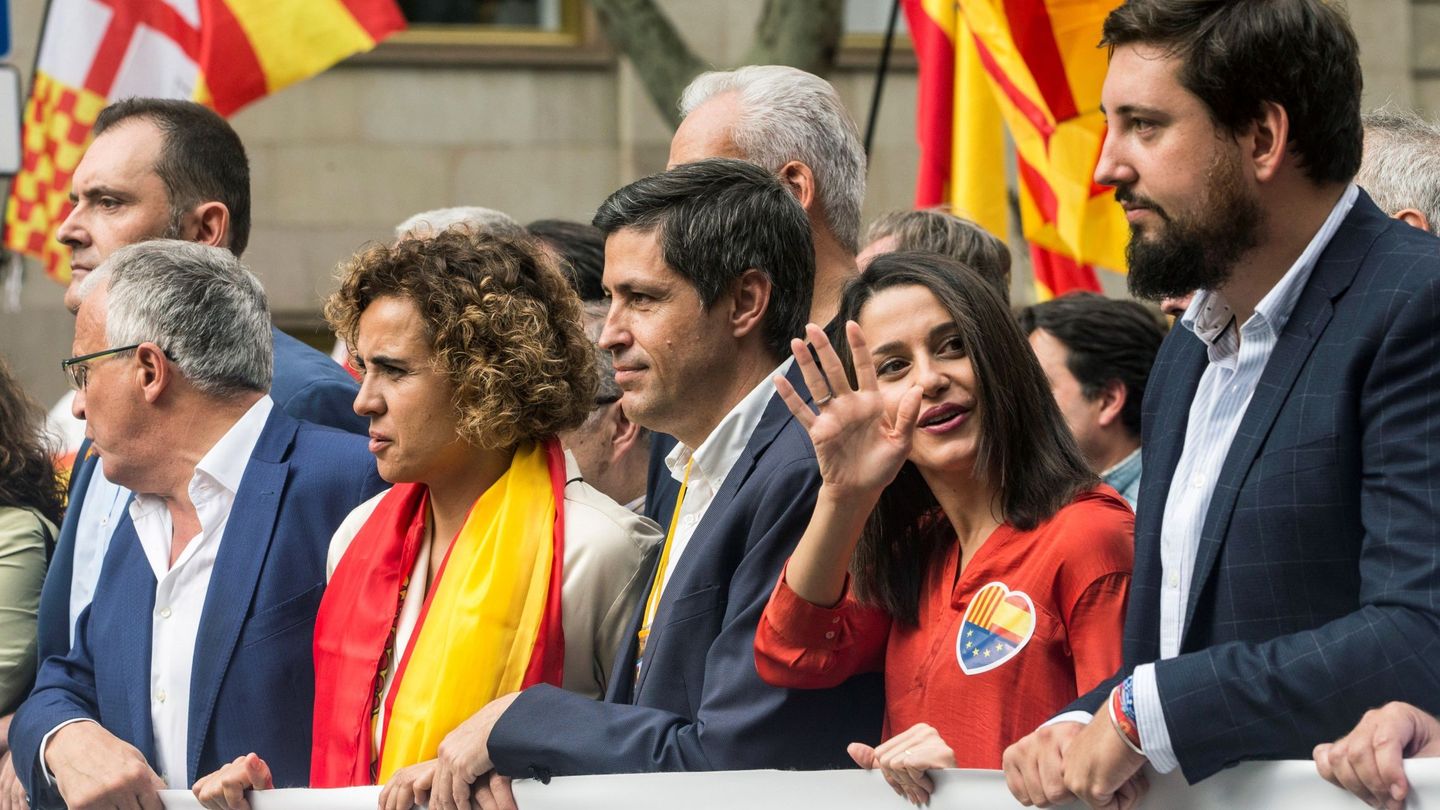 ÁLBUM | Las tres manifestaciones, a favor y en contra del 12-O, en Barcelona
