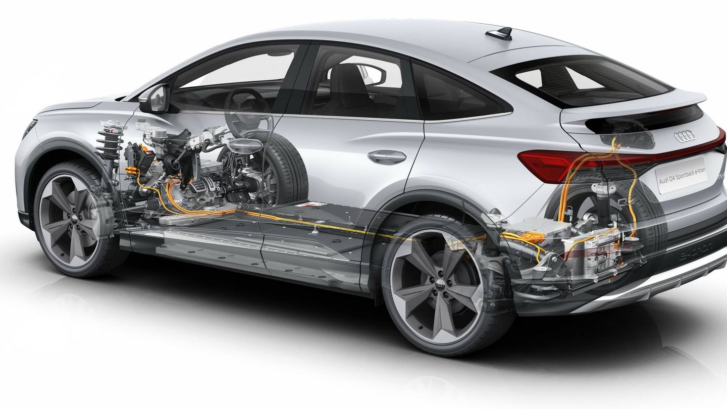 Cuando vehículos eléctricos como el Audi Q4 e-tron Sportback completen su vida útil, las baterías alojadas bajo el suelo serán reutilizadas si se encuentran aún en buen estado.