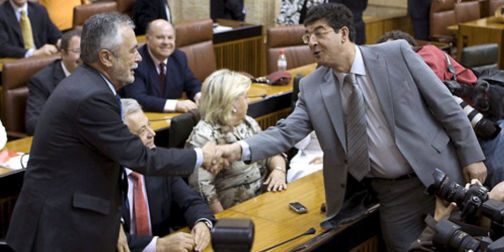Foto: Los comunistas presionan a Valderas para que IU no se ‘pringue’ en un Gobierno con Griñán