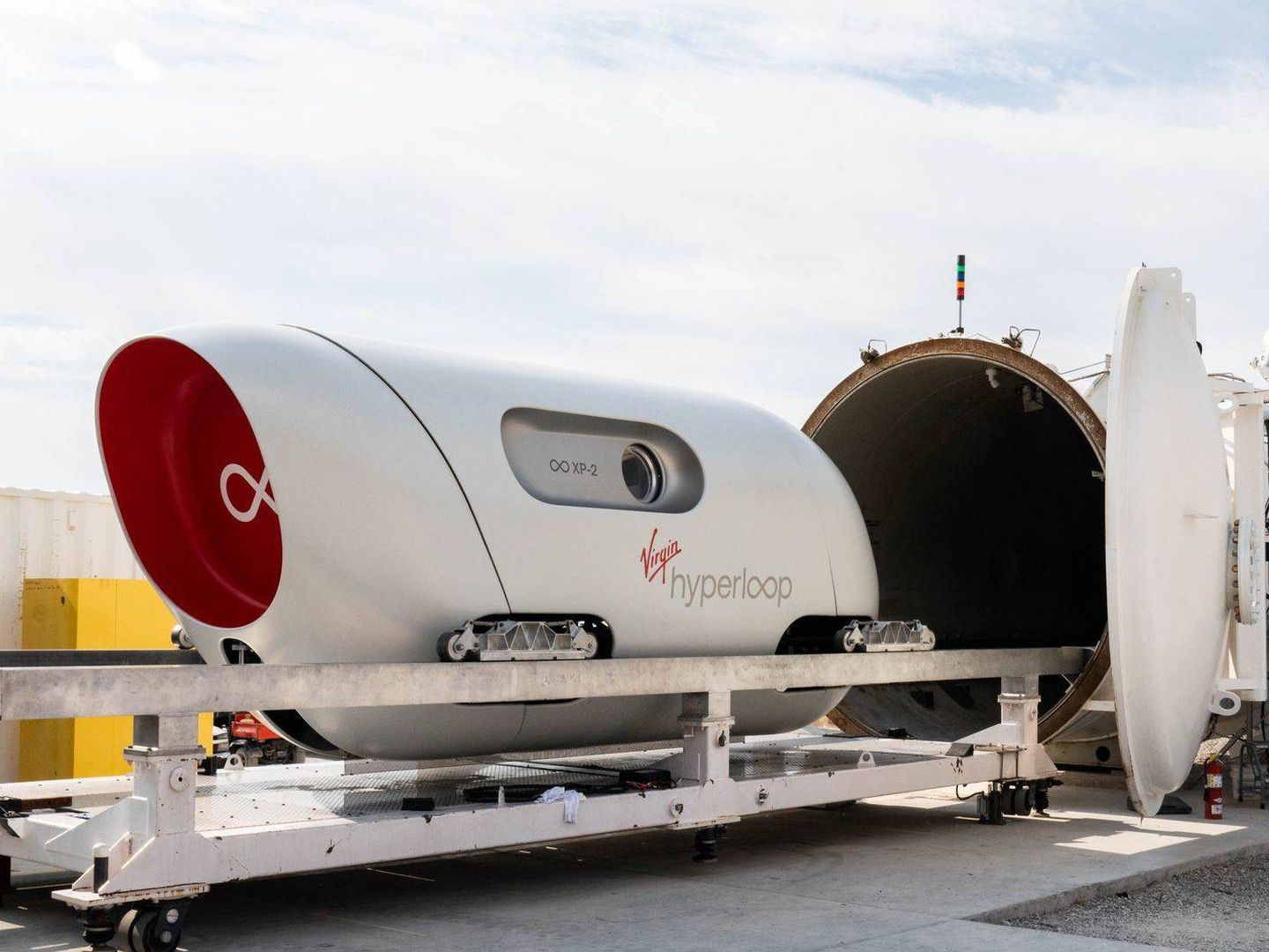 Virgin probó su Hyperloop con pasajeros en noviembre pasado. (Virgin)
