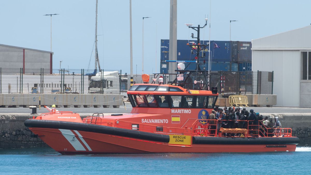 "Esto es un matadero": los rescatadores de Salvamento Marítimo no pueden más en Canarias