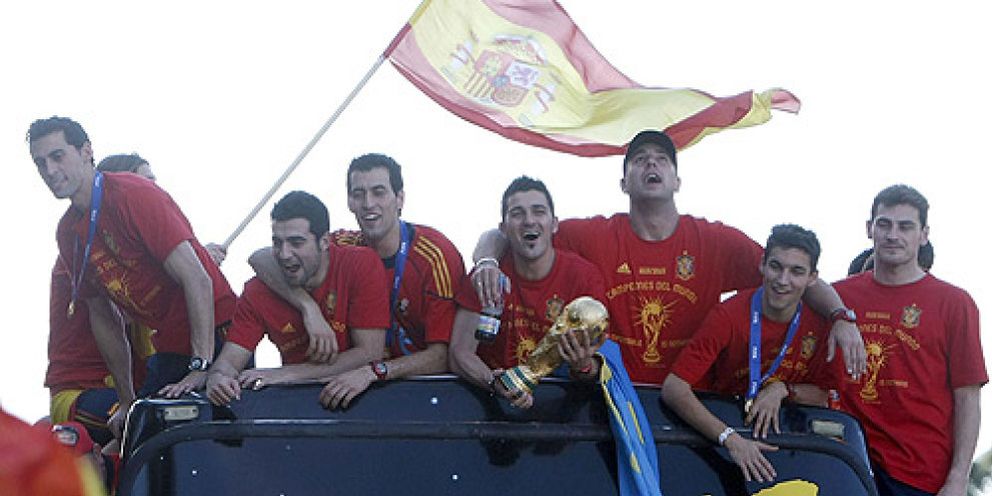 Foto: El fútbol español renuncia por solidaridad a la subvención del Gobierno