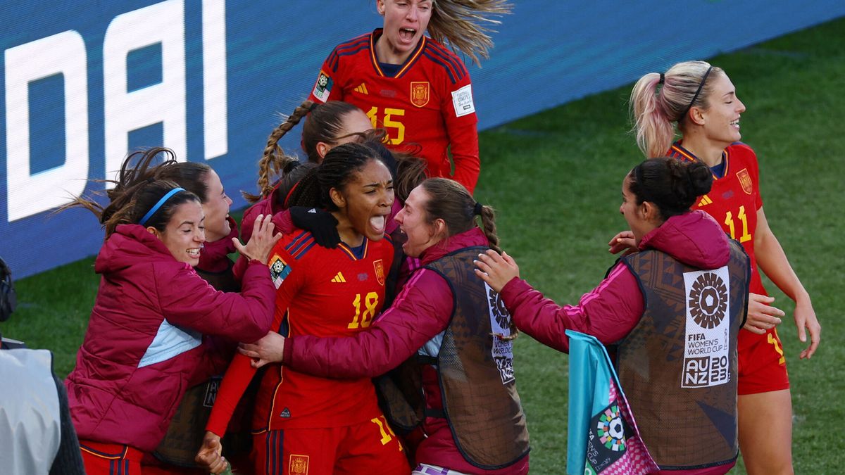¿Cuándo juega España la semifinal del Mundial de fútbol femenino y contra quién?