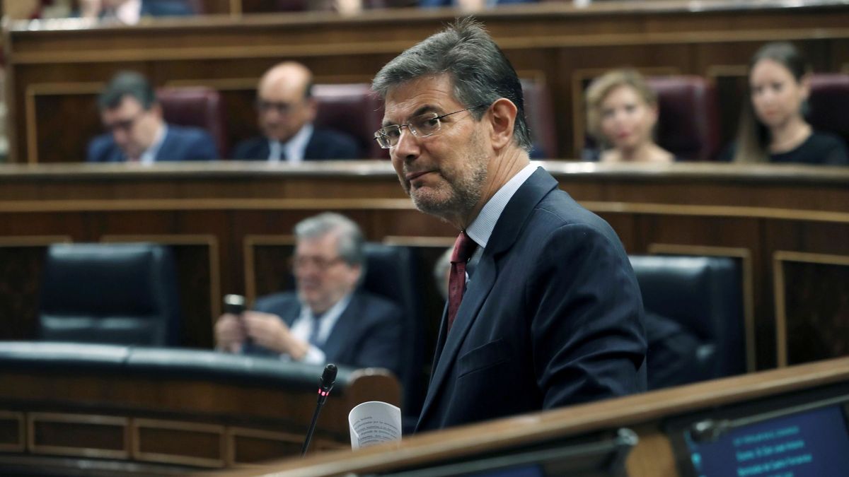 Catalá denuncia el aquelarre de Podemos con PSOE y PDeCAT contra el Gobierno