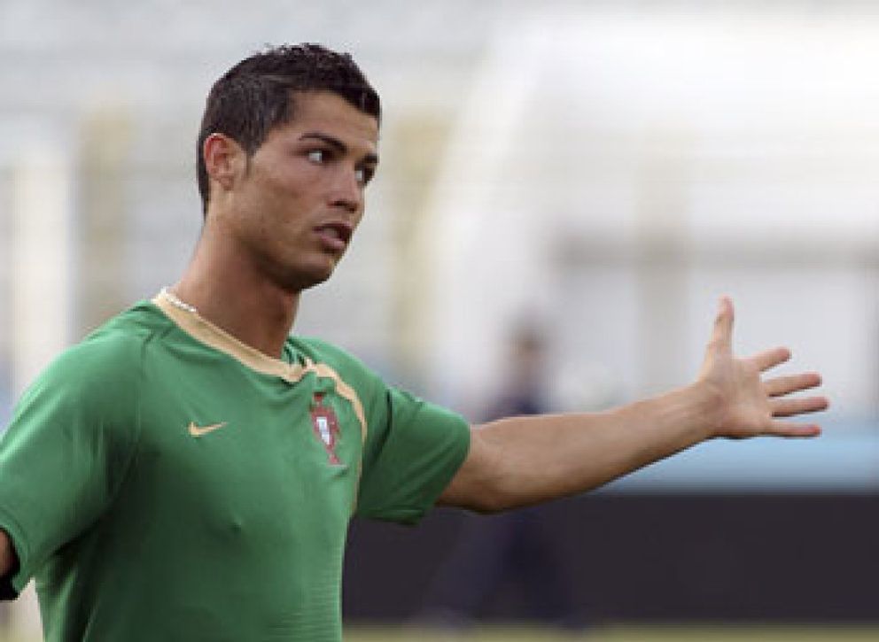 Foto: Cristiano Ronaldo, denunciado por agredir a un fotógrafo