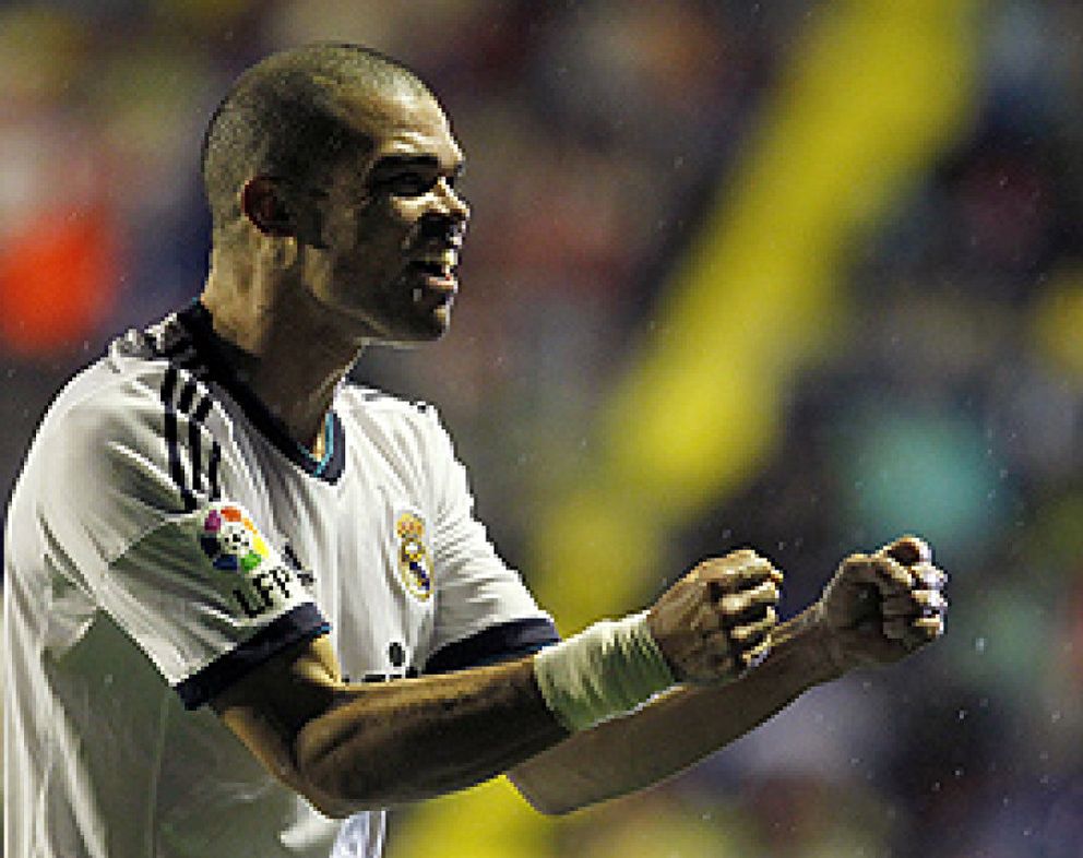 Foto: El Real Madrid defiende a Pepe y aboga por el "comportamiento ejemplar de los jugadores"