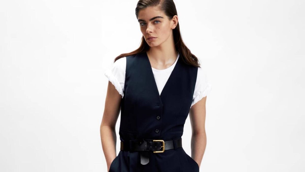 Pantalón, camiseta y chaleco: Zara tiene el look cool ideal para la oficina