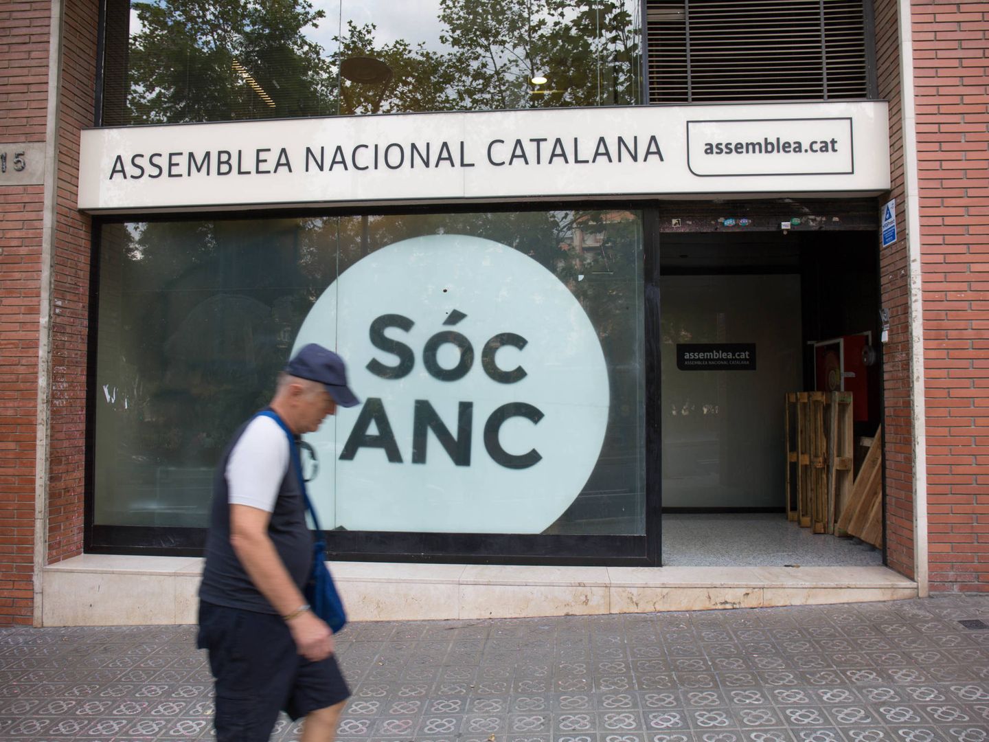 Fachada de la ANC, en la calle Marina de Barcelona. (D. B.)
