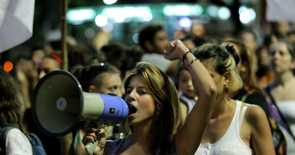 Foto: Manifestación en Uruguay contra la violencia machista. (EFE)
