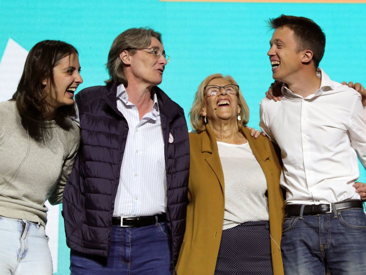Foto: Los candidatos de Más Madrid al ayuntamiento de la capital, Manuela Carmena (2d), y a la comunidad, Íñigo Errejón (d), acompañados por Marta Higueras (2i) y Rita Maestre (i). (EFE)