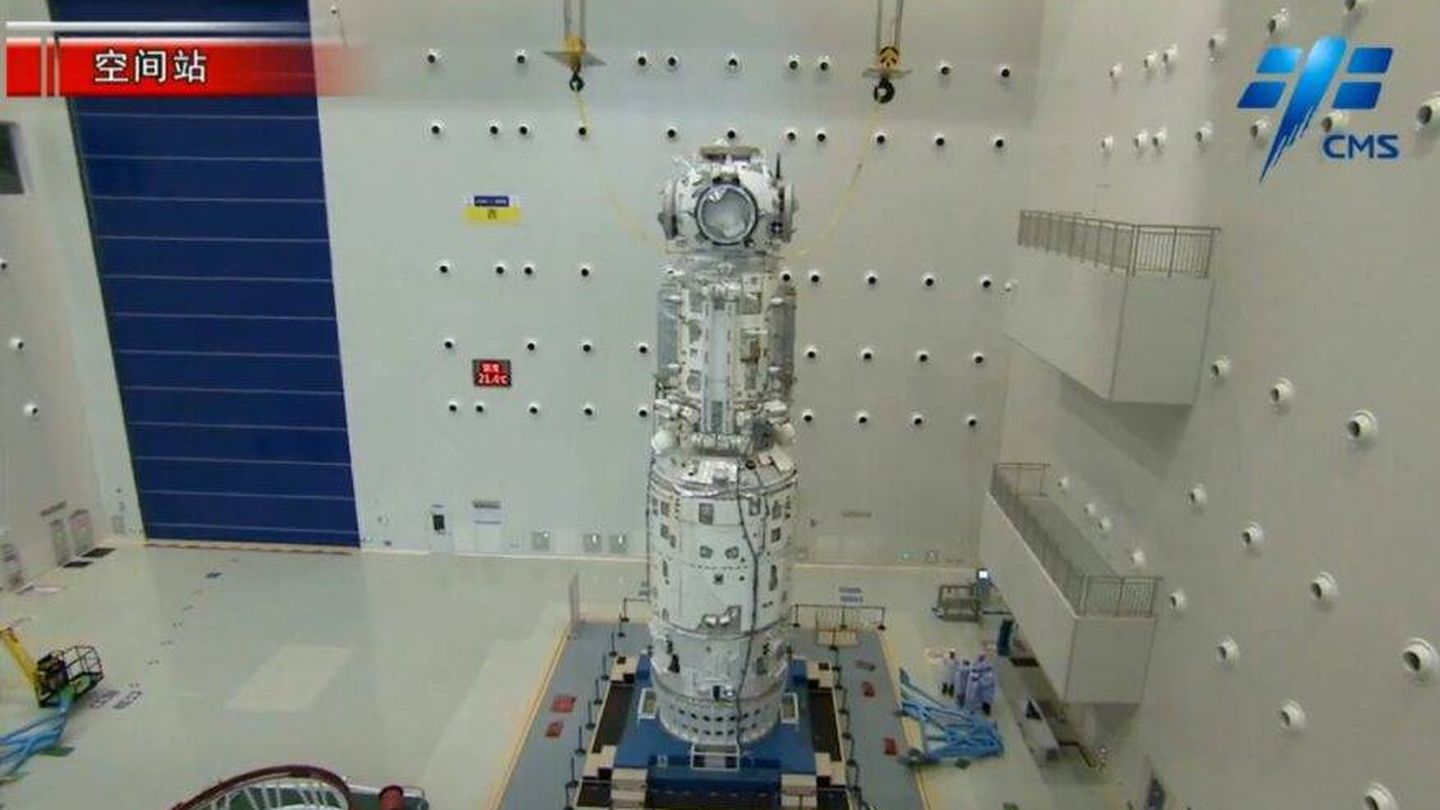 El primer módulo de la estación espacial china Tianhe, de 4,2 metros de diámetro. (CMSA)