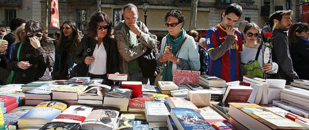 Foto: 'Merchandising' a la desesperada para salvar al libro de papel
