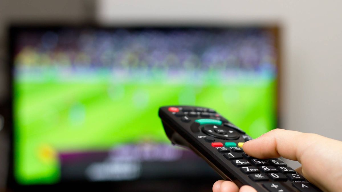 El millonario negocio de piratear tu TV: qué es (y cómo funciona) la IPTV  ilegal