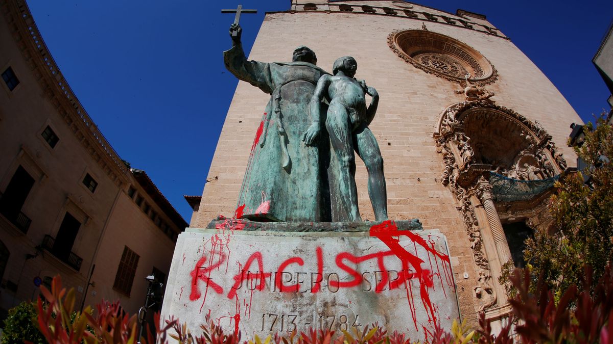 Atacan en Palma de Mallorca la estatua de fray Junípero Serra tras los sucesos de EEUU