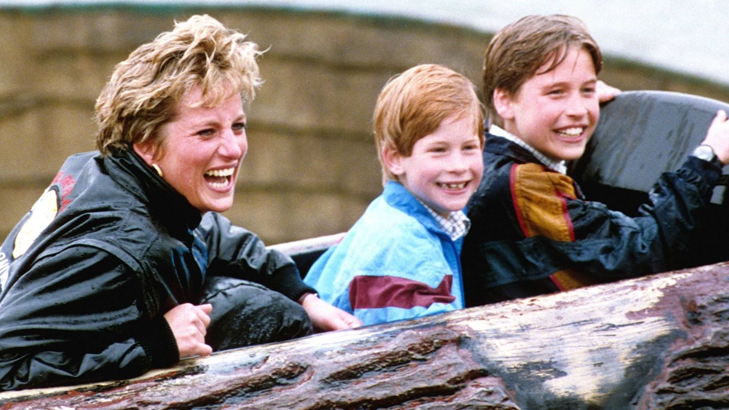 La princesa Diana, con Guillermo y Harry. (Cordon Press)
