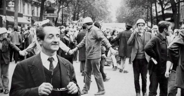 Foto: Manifestación en París en mayo de 1968. (EFE)
