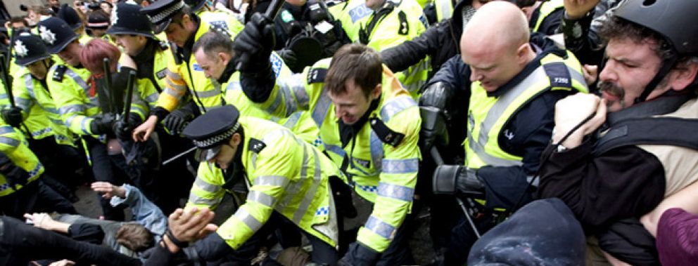 Foto: Enfrentamientos con la policía y ataques a entidades financieras en la víspera del G-20