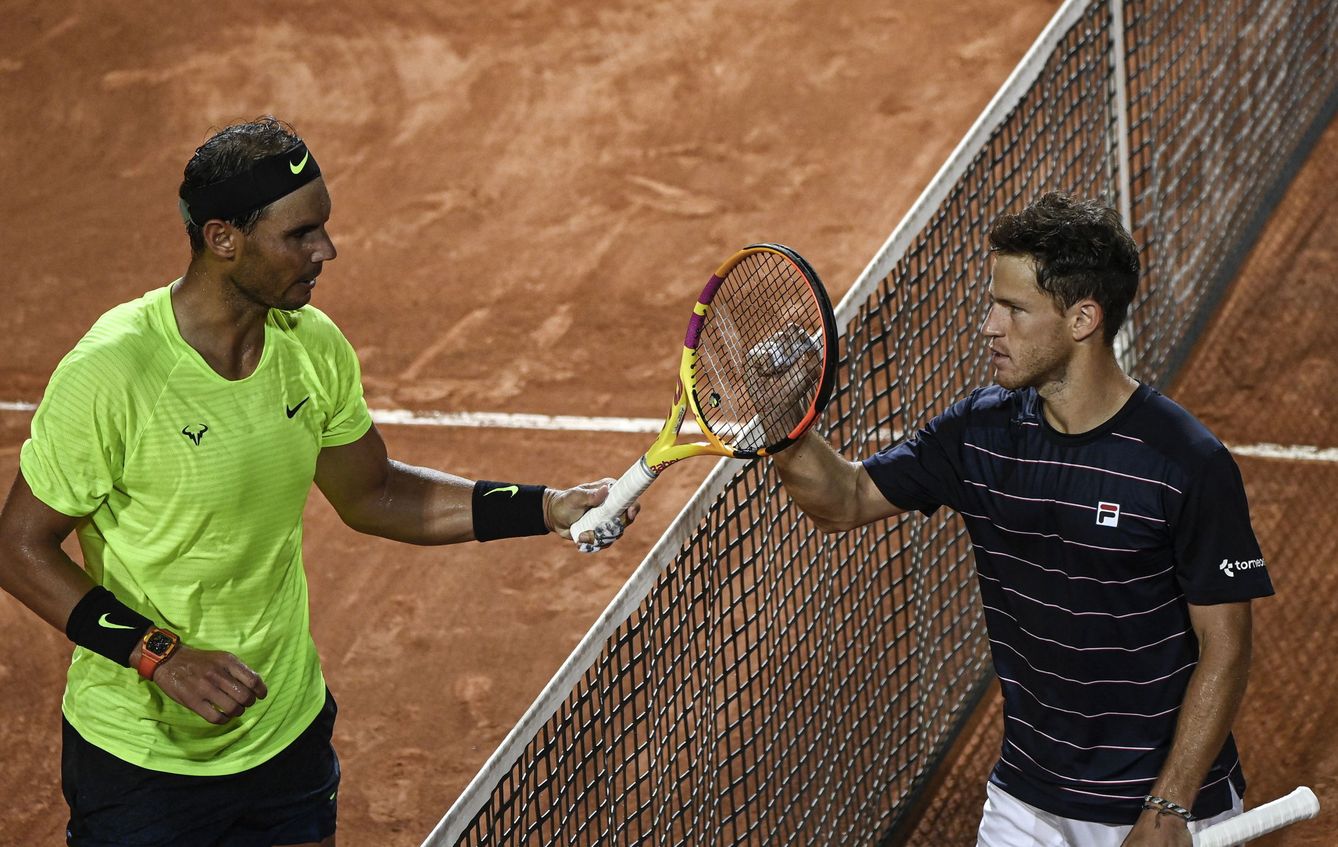 Nadal y Schwartzman se saludan tras el partido en Roma hace tres semanas. (Reuters)