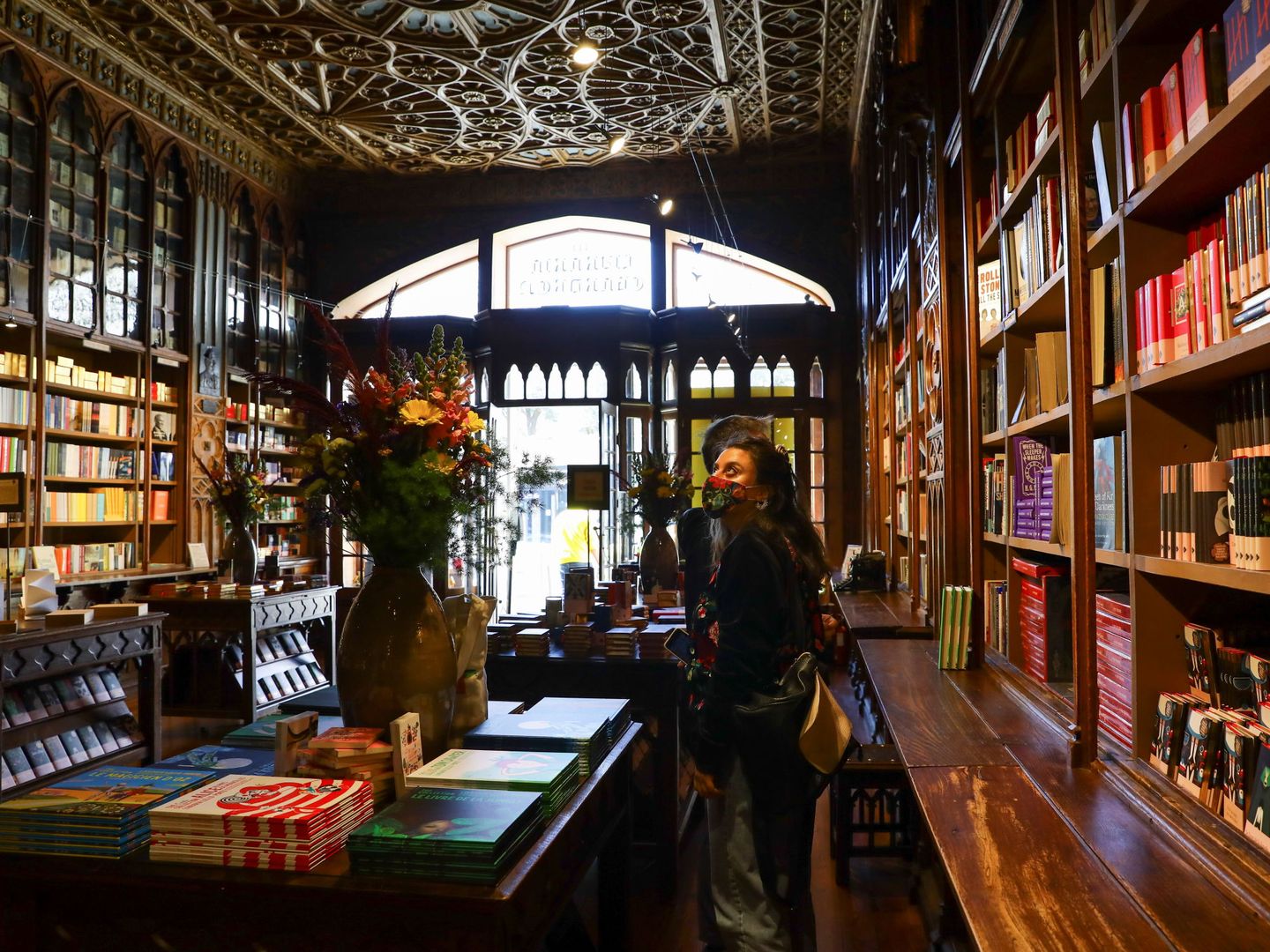 Librería en Oporto. (Reuters)