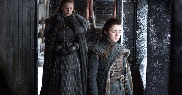 Foto: Sansa y Arya Stark, reunidas en la séptima temporada de 'Juego de Tronos'. (HBO)