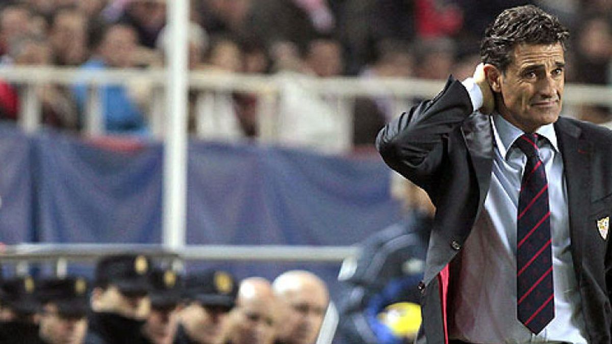 El Sevilla destituye a Michel y ficha a Unai Emery hasta 2014