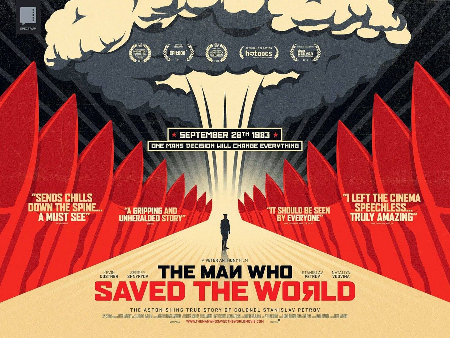 Cartel del documental de 2014 sobre Petrov 'The Man Who Save the World'. (Cordon Press)