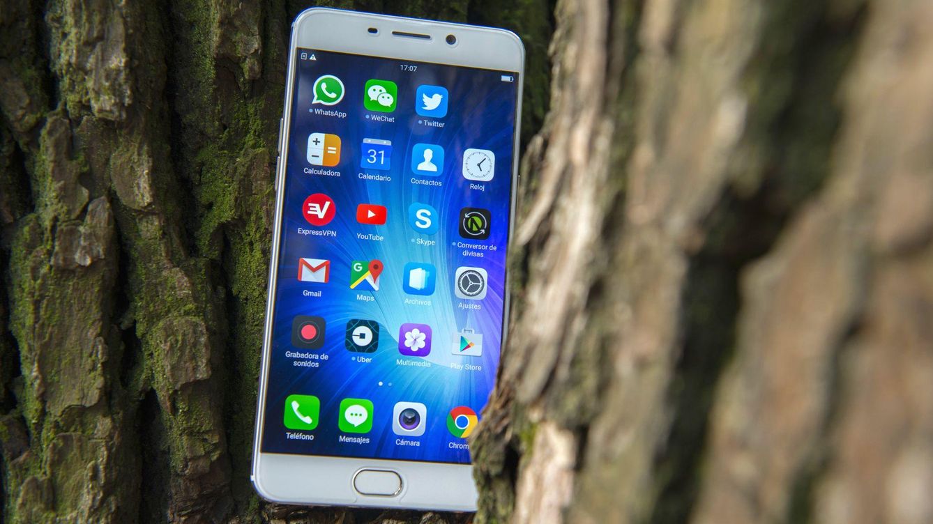 Oppo F1 Plus: este nuevo 'smartphone' chino asequible aspira a lo más alto