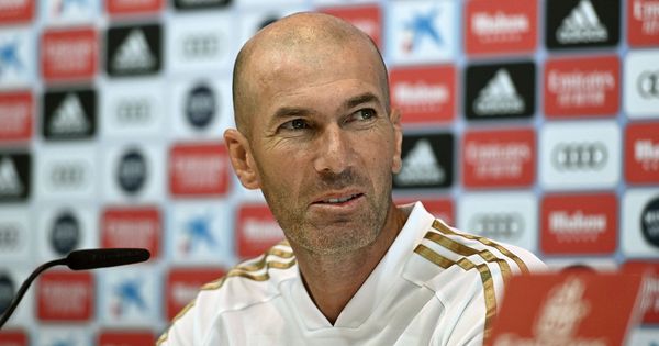 Foto: Zinédine Zidane, durante la conferencia de prensa antes del partido contra el Villarreal. (EFE)